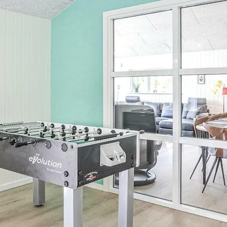Holiday home 5 Bedroom Amazing In