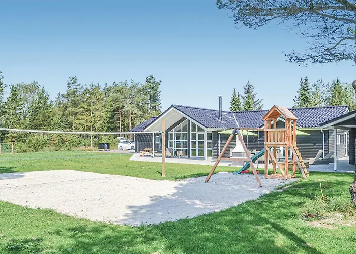 Five-bedroom In * Blåvand